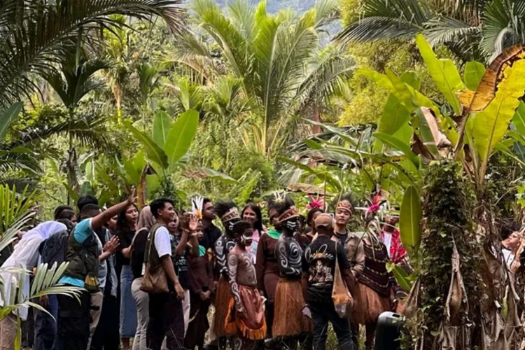 Pemuda Jayapura Komitmen Lestarikan Budaya Lokal
