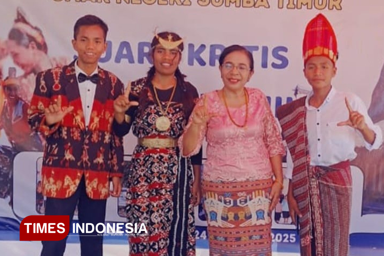 Semarakkan Bulan Bahasa, Siswa SMAKN Sumba Timur Unjuk Bakat lewat Pidato, Puisi, dan Story Telling