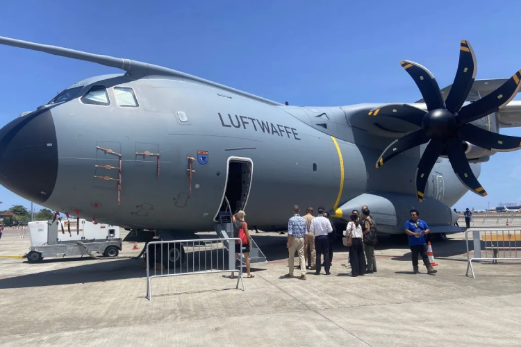 TNI AU Kirim 22 Personel ke Spanyol untuk Pelatihan Pengoperasian A400M