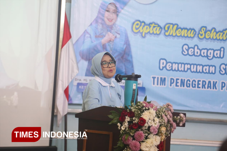 Hanik-Andriani-Wahyu-Hidayat.jpg