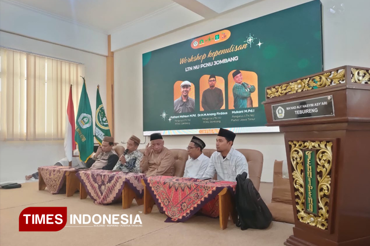Workshop Kepenulisan LTN PCNU Jombang yang digelar di Mahad Aly Tebuireng, Jombang, Sabtu (25/10/2025). (FOTO: Rohmadi/TIMES Indonesia)