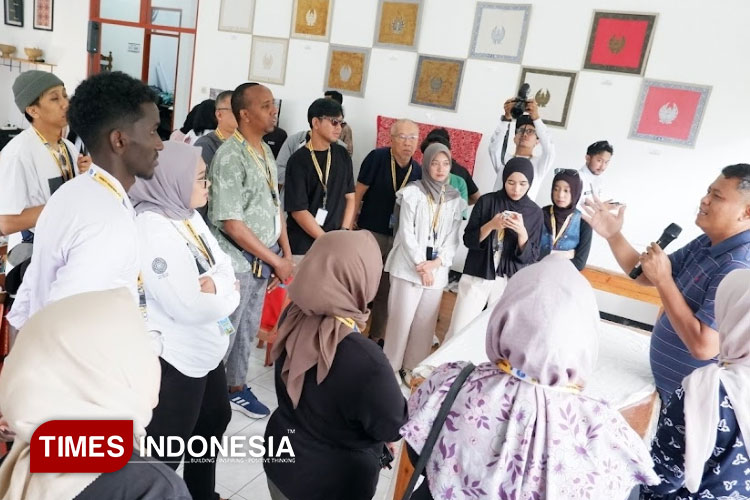 Unity-in-Batik-2025-a.jpg