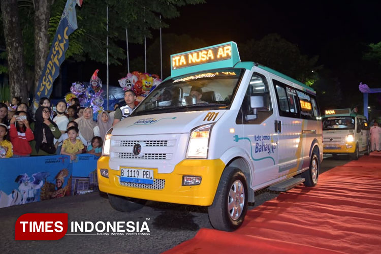 Pemerintah Kota Jambi secara resmi meluncurkan transportasi publik berbasis listrik atau Electric Vehicle yang terintegrasi (Foto: dok yutaka trans/TIMES Indonesia)