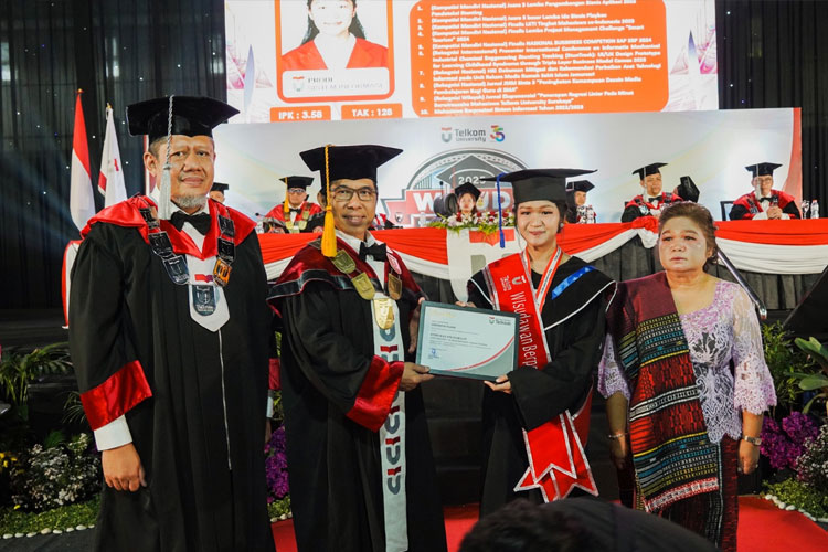 543 Mahasiswa Bisnis Digital hingga Teknik Logistik Telkom University Surabaya Siap Hadapi Era AI