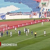 Saling Serang, Arema FC Tertinggal dari Borneo FC di Babak Pertama Laga Kandang