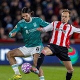 Empat Kekalahan Beruntun, Arne Slot: Lawan Temukan Titik Lemah Liverpool
