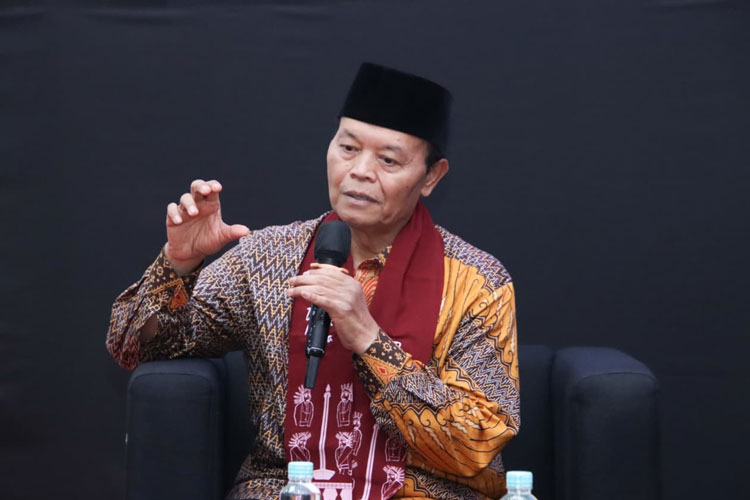Wakil Ketua MPR RI sekaligus Anggota Komisi VIII DPR RI, Hidayat Nur Wahid (HNW).