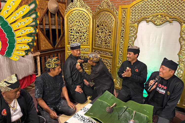 Danrem Baladhika Jaya Terima Gelar Anggota Kehormatan Kopat Banyuwangi
