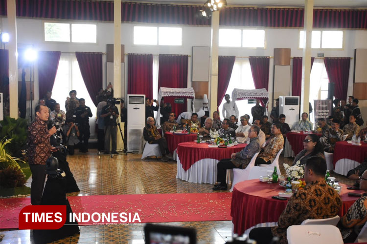 Suasana Dialog Kebangsaan untuk Indonesia Damai di Gedung Sasono Hinggil Dwi Abad, Alun-Alun Kidul Yogyakarta. (FOTO: Soni H/TIMES Indonesia)