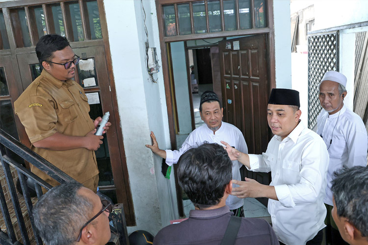 Wali Kota Surabaya Bersama ITS Audit Struktur Bangunan 1.100 Ponpes di Surabaya