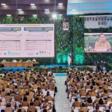Mendagri Tito Karnavian Minta Pemda Kendalikan Harga Komoditas di Daerah Berinflasi Tinggi