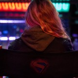 Tampilkan Superman David Corenswert, Supergirl Harus Syuting Ulang