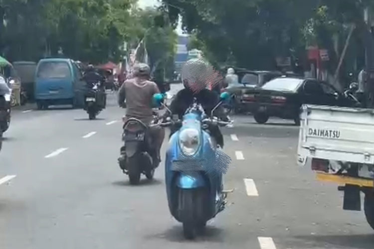 Polisi Tindak Pengendara Melawan Arus di Bondowoso, Ada Puluhan Pelanggaran
