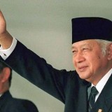 Usulan Gelar Pahlawan Nasional untuk Soeharto Harus Lewat Uji Publik dan Mekanisme Resmi