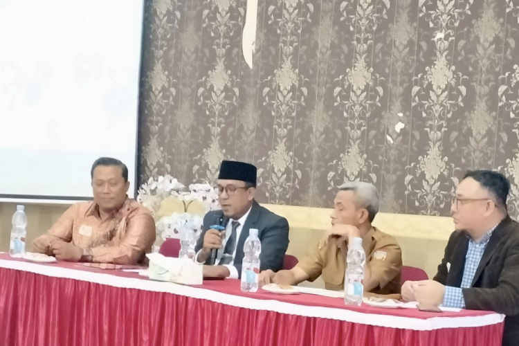Dongkrak Mutu Pendidikan di Pegunungan, Pemkab Maluku Tengah Perjuangkan Akses Internet dan Listrik