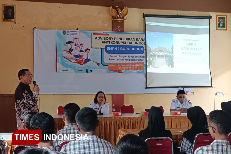 DPRD Magelang dan Inspektorat Dorong Siswa SMPN 1 Borobudur Jadi Generasi Antikorupsi