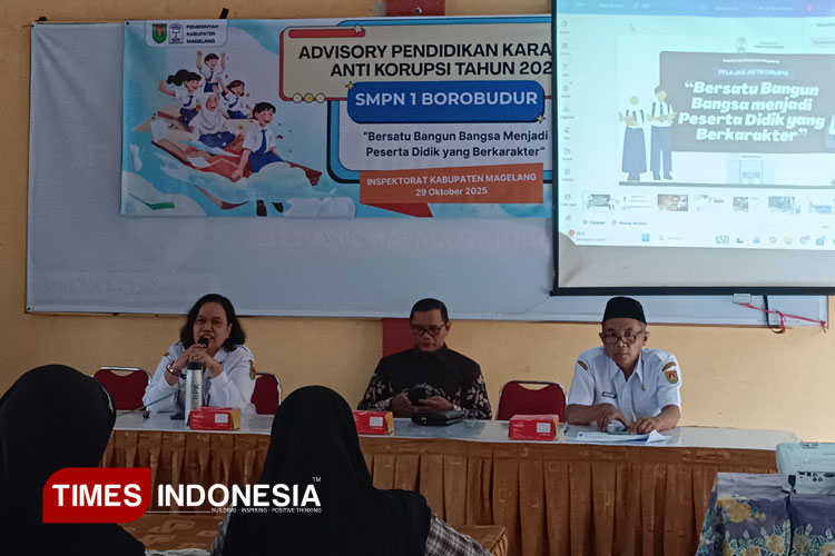 DPRD-Magelang-dan-Inspektorat-Dorong-Siswa-SMPN-1-Borobudur-qq.jpg