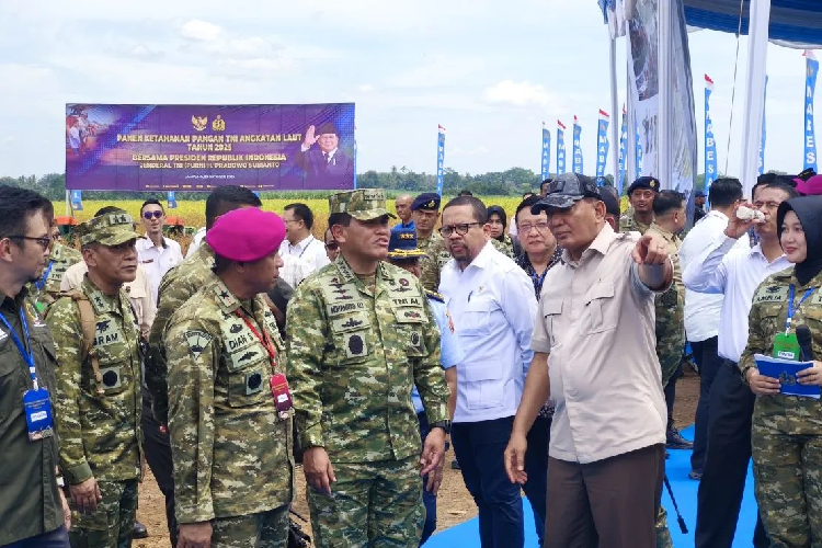 Menhan Targetkan Indonesia Jadi Eksportir Kedelai dalam 3 Tahun, TNI Jadi Motor Utama