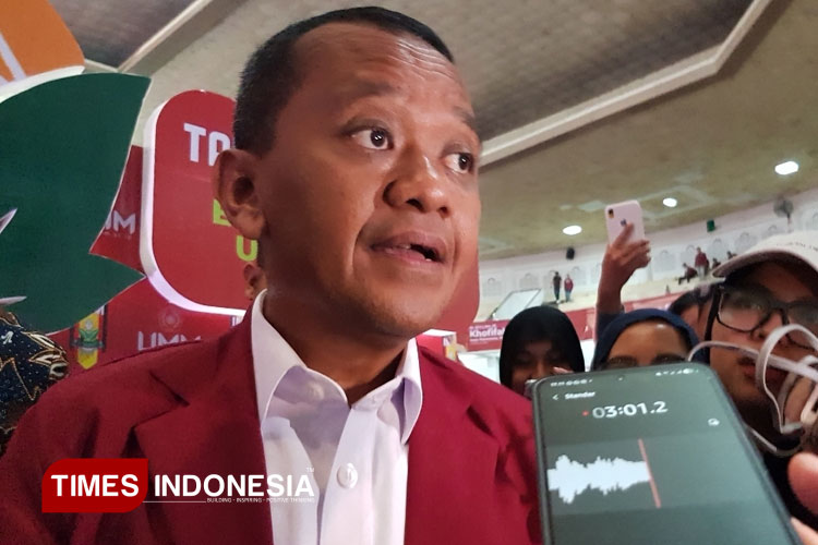 Menteri ESDM Bahlil Lahadalia Tegaskan Kasus Bensin Bercampur Air Tak Terkait Program Etanol