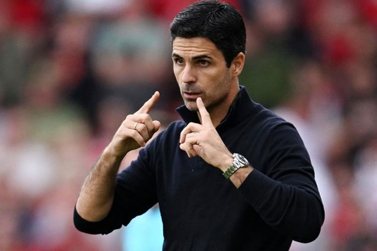 Tiga Dekade Penantian: Saat Arsenal Mengejar Kembali Trofi yang Terlupakan