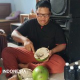 Warga Bondowoso Sulap Buah Maja Jadi ‘Wine’ Berkhasiat