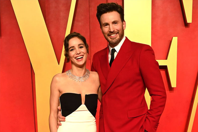 Pasangan Chris Evans dan  Alba Baptista