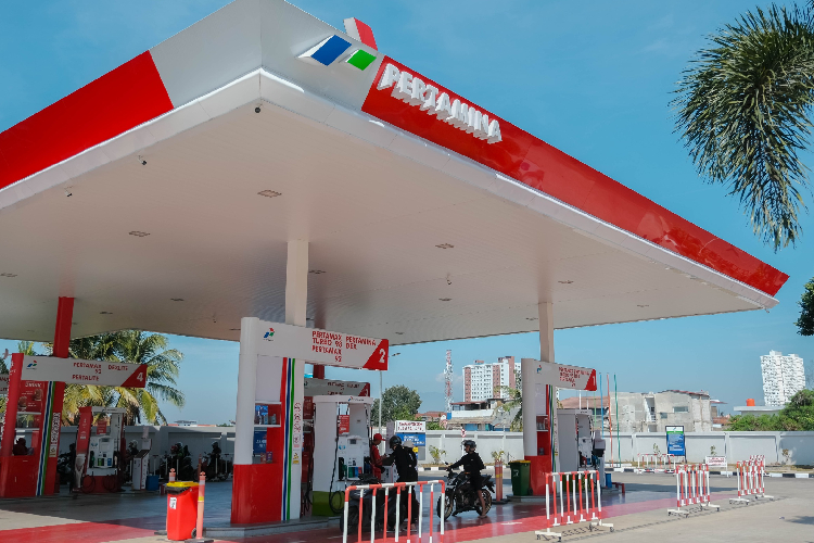 Pertamina menerima banyak keluhan pengguna kendaraan bermotor yang mengalami gangguan mesin dan mogok usai mengisi bahan bakar jenis Pertalite di SPBU Pertamina.