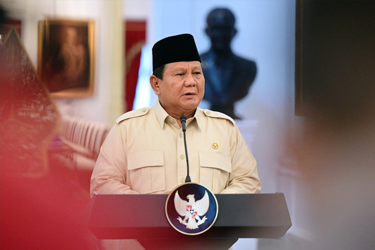 Satu Tahun Prabowo–Gibran, YLBHI Nilai Demokrasi dan Supremasi Sipil Melemah