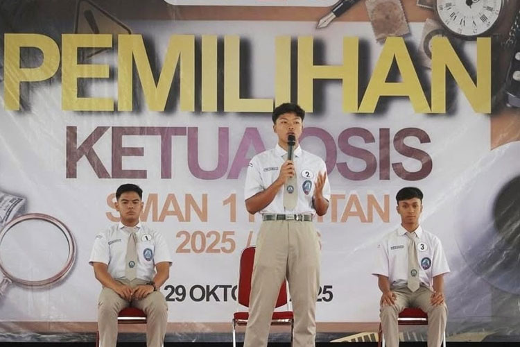 Pesta Demokrasi ala Pelajar, Pemilihan OSIS SMAN 1 Pacitan Mirip Pemilu Asli