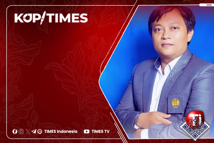 Dr. Moh. Ahsan Shohifur Rizal, M.Pd., Dosen Fakultas Bahasa dan Seni, Universitas Negeri Surabaya.