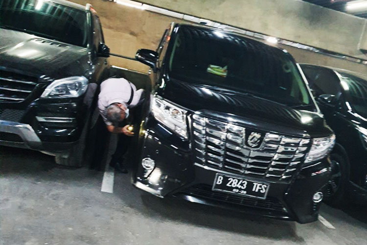 Eks CEO Crown Group Dilaporkan atas Dugaan Penggelapan Toyota Alphard