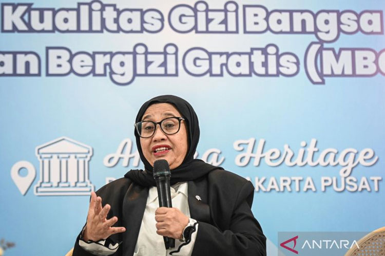 Viral Mobil Berlogo BGN Angkut Ayam dan Babi, BGN Lapor Polisi