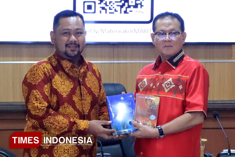 Bupati Gresik Suarakan Pengembalian Subsidi Pupuk Perikanan