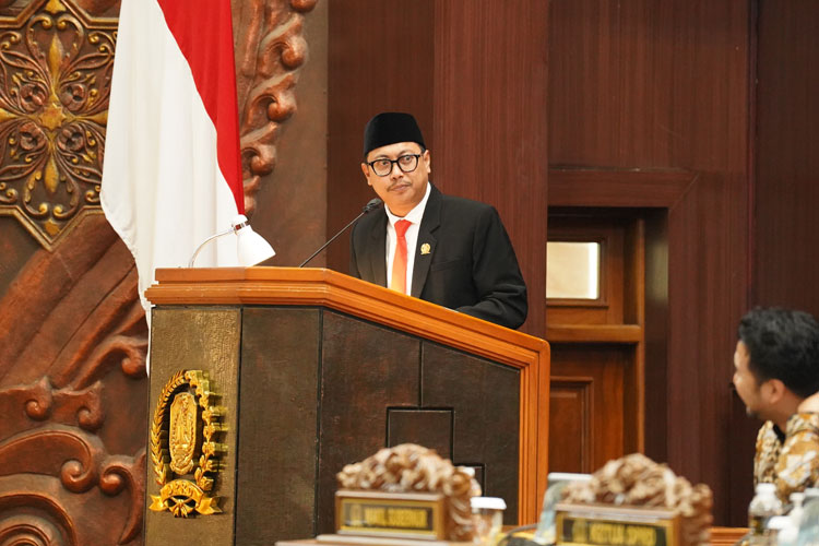 DPRD Jatim Sahkan Raperda Suntikan Modal BPR Rp500 Miliar Dikucurkan untuk Perkuat Pembiayaan UMKM