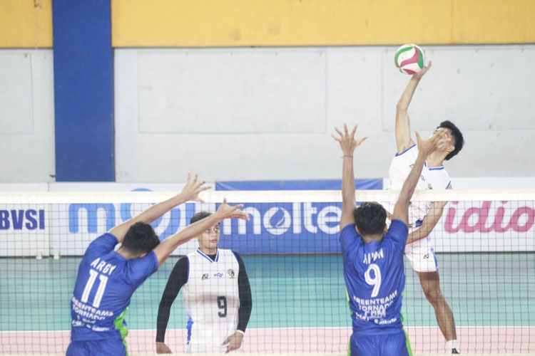 Delapan tin putra dan putri maju ke perempat final Livoli Divisi I 2025. (Foto: PBVSI)