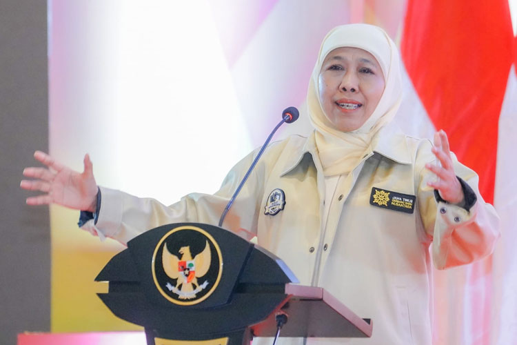 Khofifah Jelaskan Soal Dana Rp6,84 Triliun yang Dianggap Mengendap di Kas Pemprov Jatim
