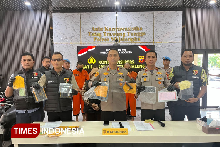 Polres Majalengka menggelar konferensi pers tindak pidana modus gembos ban. (FOTO: Jaja Sumarja/TIMES Indonesia)