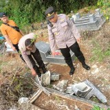 Polisi Selidiki Motif dan Pelaku Dugaan Perusakan Puluhan Makam di Bantur Malang