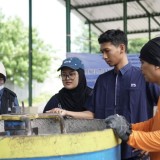 Ramah Lingkungan, Peneliti ITS Ciptakan Paving Blok Penyerap Air dari Limbah Batubara