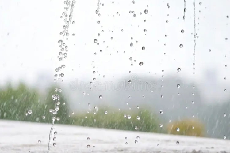 Hari Ini kemungkinan hujan yang terjadi di kota Malang mulai gerimis berpetir sampai badai berpetir. (FOTO: istimewa)