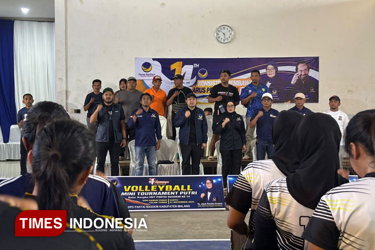 Turnamen Voli Mini Putri NasDem Malang Bangun Semangat Kebersamaan dan Hidup Sehat