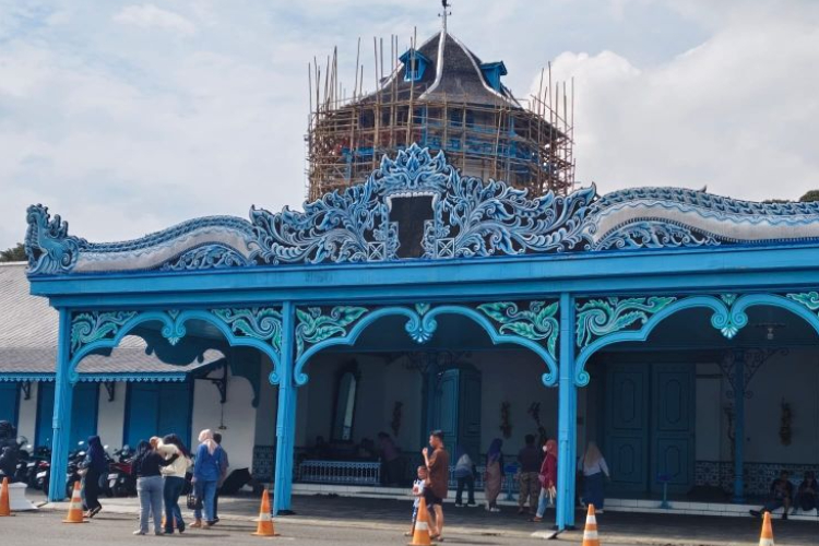 Suasana Kamandungan Keraton Surakarta Hadiningrat di Solo, Jawa Tengah, Minggu (2/11/2025). Aris Wasita