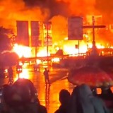 Truk BBM Terbakar di Cianjur, Api Lahap Ruko dan Pusat Perbelanjaan