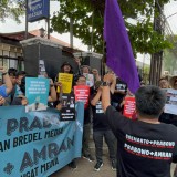 AJI - Koalisi Masyarakat Sipil Gelar Aksi Solidaritas Dukung Tempo Hadapi Gugatan Menteri Pertanian