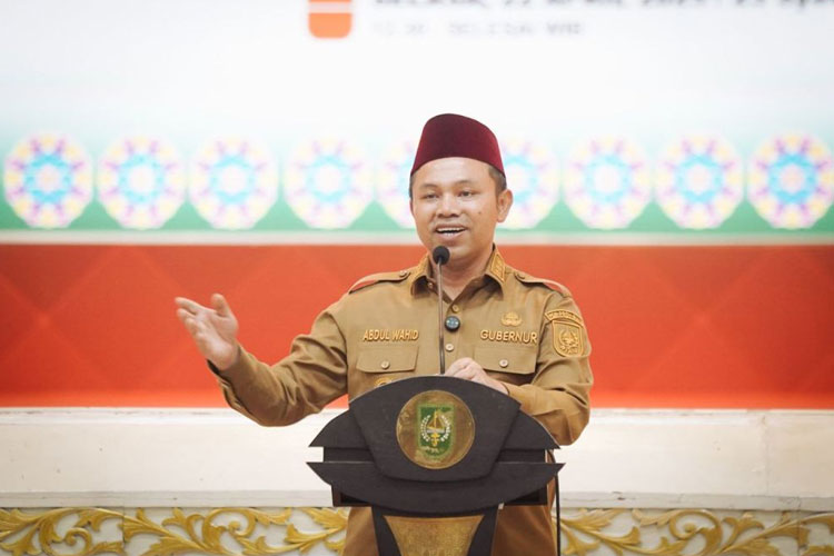 KPK Amankan 10 Orang dalam OTT yang Libatkan Gubernur Riau Abdul Wahid