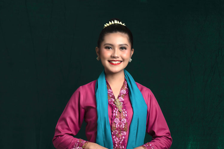 Mpok Pinilih Kota Bekasi 2025, Olyvia Kezya Renatha Sinaga. (FOTO: Kezya for TIMES Indonesia)