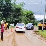 Akses ke Cianjur Selatan Sempat Terputus Diterjang Longsor di Sukanagara, Kini Sudah Dapat Dilalui