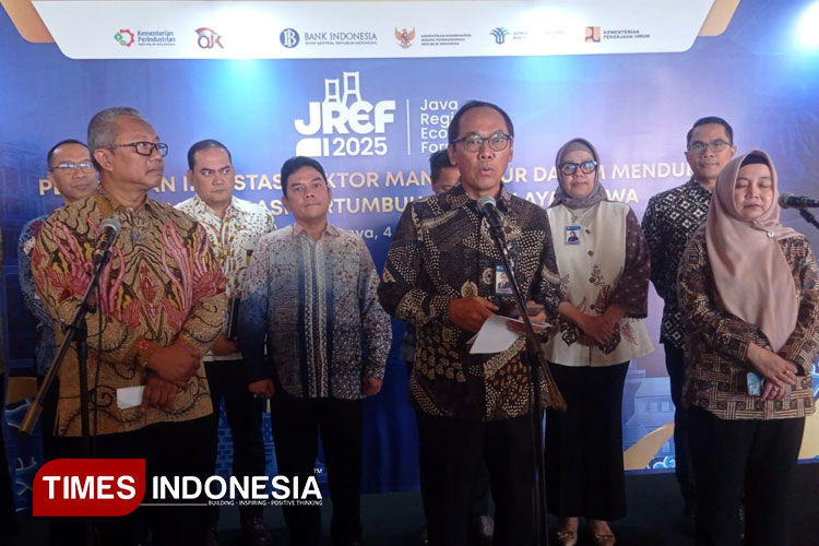 KpwBI Jawa Timur melakukan sinergi dengan lintas lembaga untuk mendukung pertumbuhan ekonomi berkelanjutan di Pulau Jawa, Selasa (4/11/2025). (Foto: Hamida Soetadji/TIMES Indonesia)