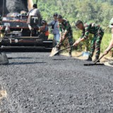 TMMD 126 Malang Wujudkan Jalan Mulus di Lebakharjo, Warga Rasakan Langsung Manfaatnya