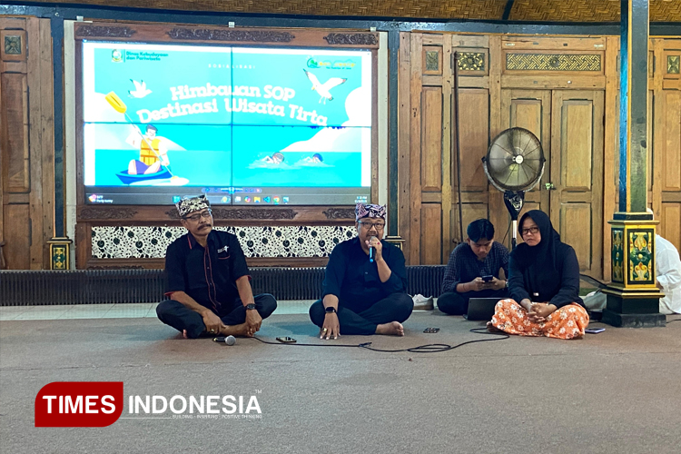 Cegah Risiko Musim Hujan, Disbudpar Banyuwangi Kembali Ingatkan SOP Wisata Air ke Pokdarwis